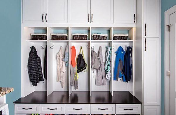 laundry mudroom samaan view 2 full view 700x650 1